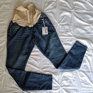 Size medium maternity pants